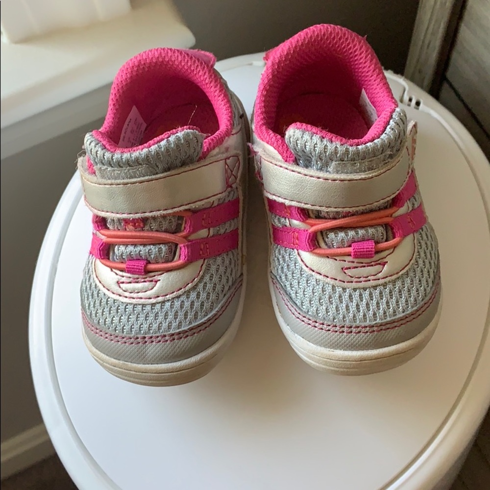 Toddler shoes